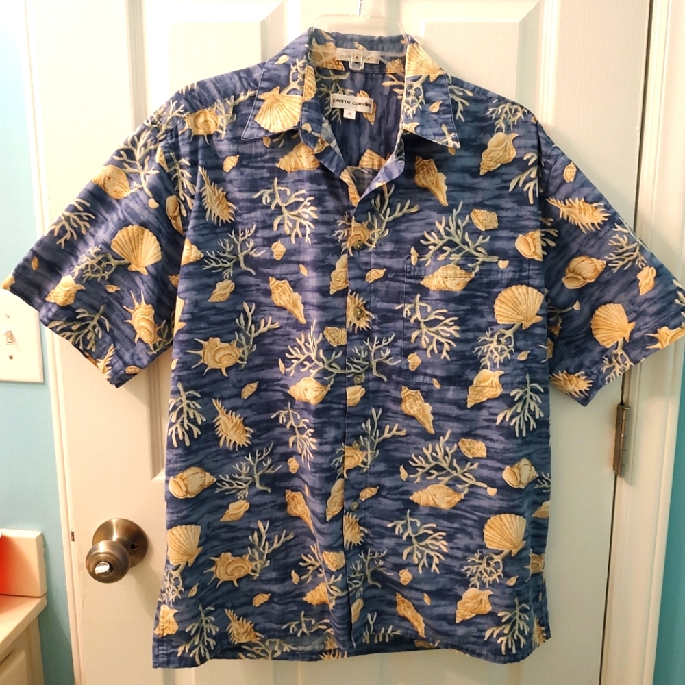 Men's Pierre Cardin Hawaiian Style Seashell Shirt Size M